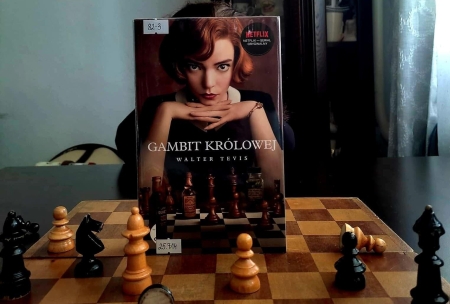 Konkurs ''Sleeveface, czyli ubierz się w książkę''