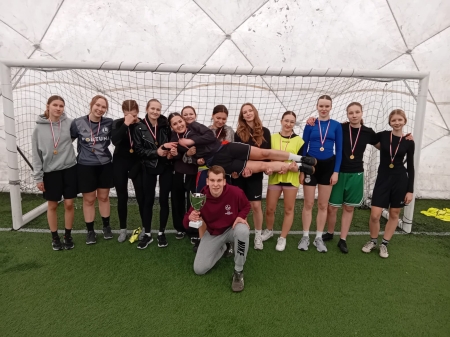 Mistrzostwa dzielnicy w piłce nożnej dziewcząt