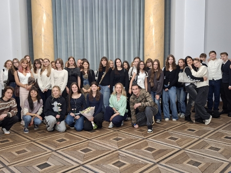Klasy 2E i 3E w Teatrze Dramatycznym